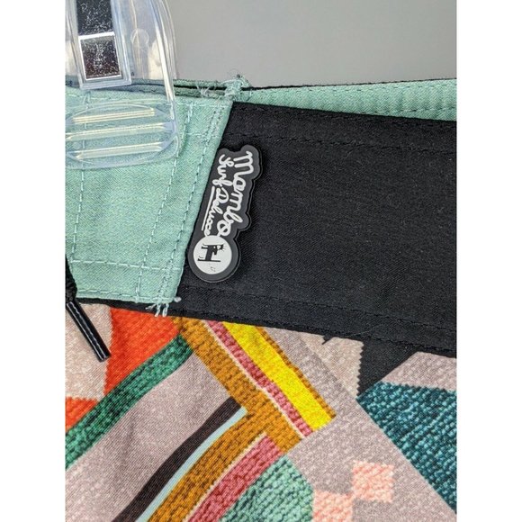 Mambo Boy's Board Shorts Size 10 Black Orange Geometric Zig Zag Pocket - Picture 10 of 12